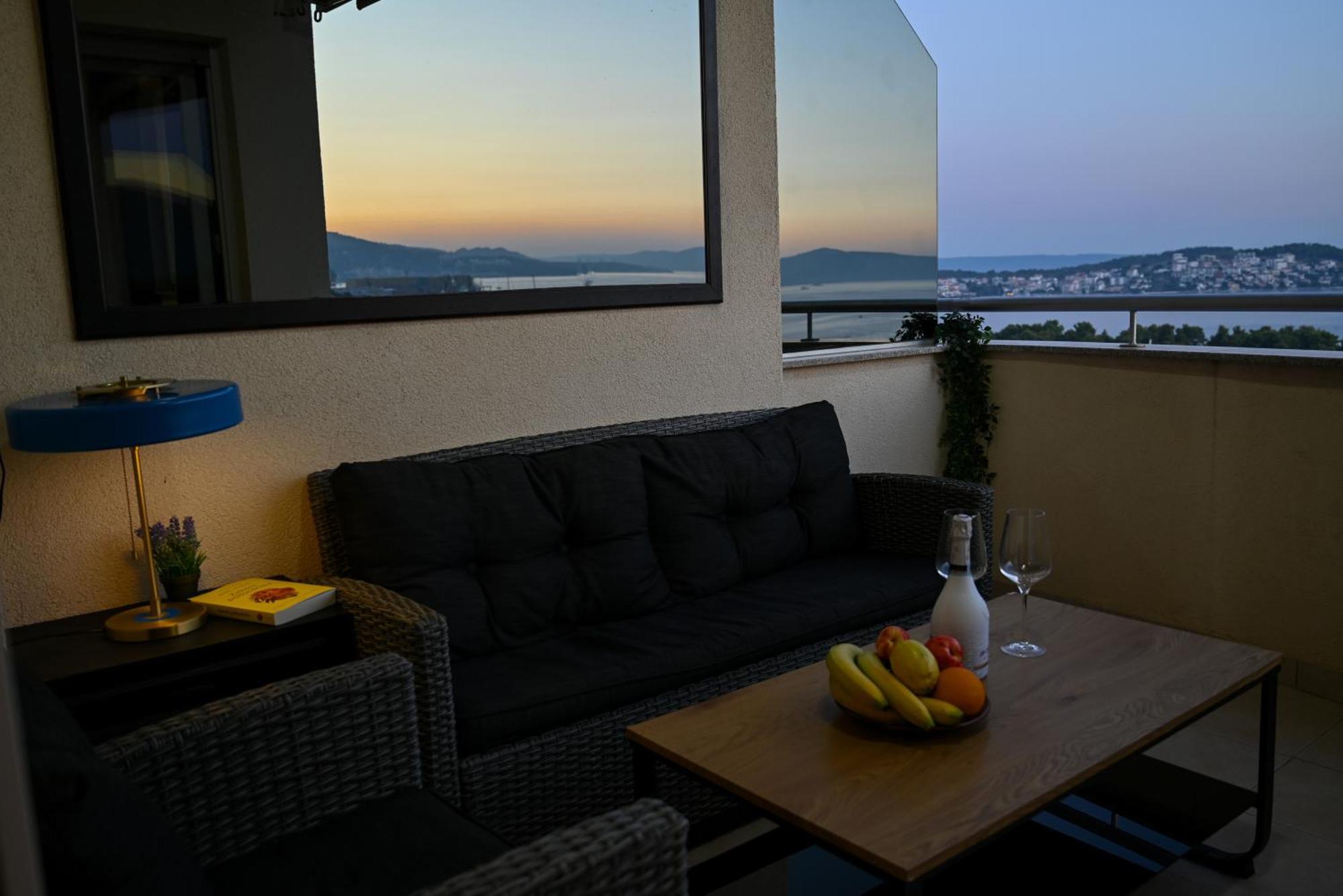 Sunny Place With Sea View Trogir Exterior photo