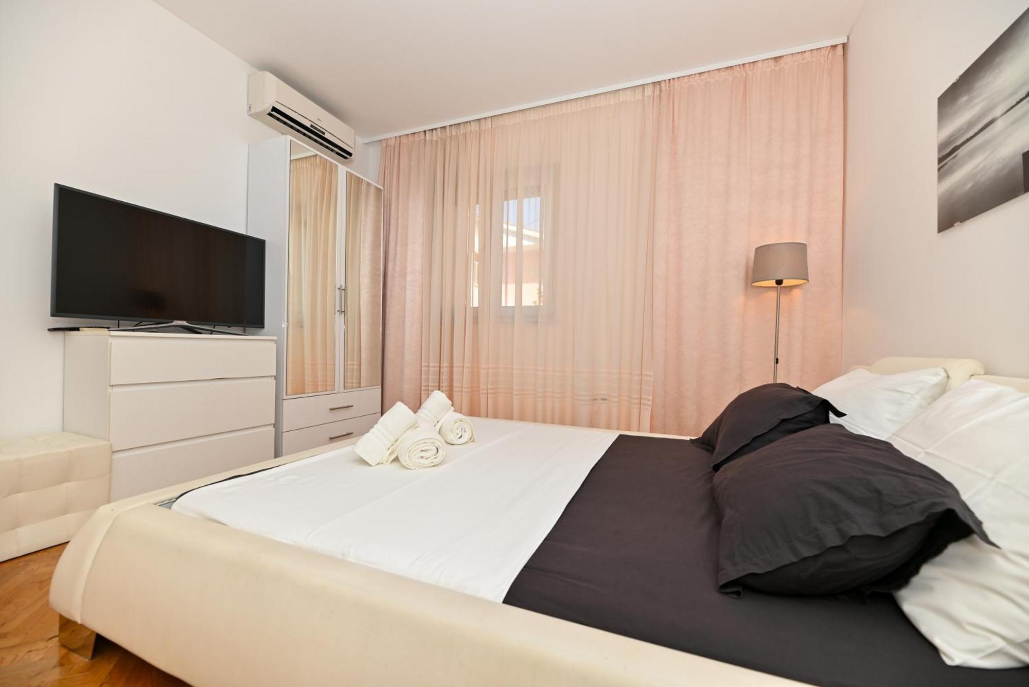 Sunny Place With Sea View Trogir Exterior photo